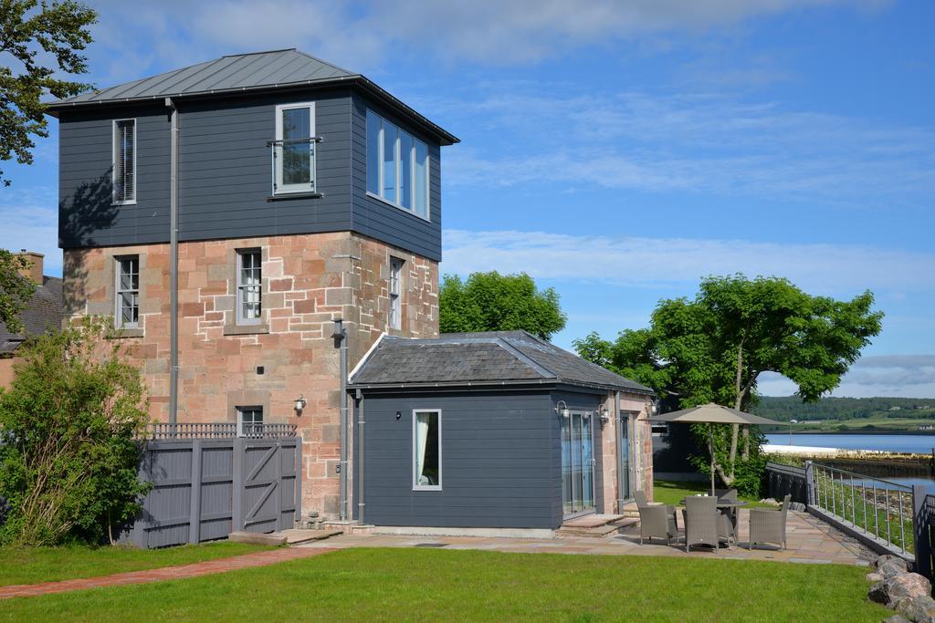 Tangle Tower Villa Инвернес Екстериор снимка